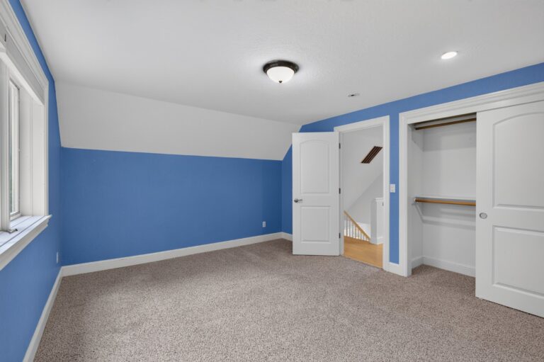 2060 SW Butler Rd, Gresham, OR 97080, photo 59