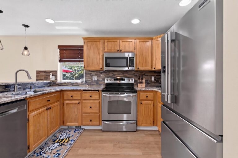 1250 N Ponderosa St, Canby, OR 97013, photo 24