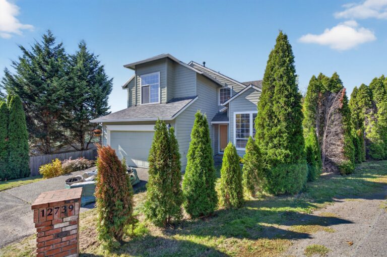12739 SW Lesser Rd, Portland, OR 97219, photo 2