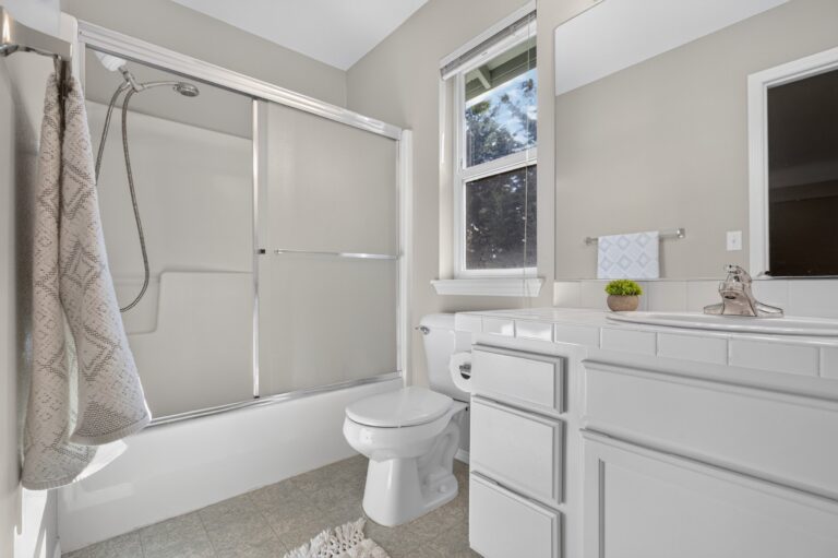 12739 SW Lesser Rd, Portland, OR 97219, photo 25