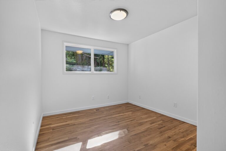 15781 S Loder Rd, Oregon City, OR 97045, photo 30