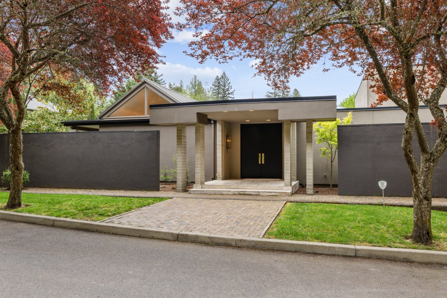 4414 SW Semler Way, Portland, OR 97221, photo 1