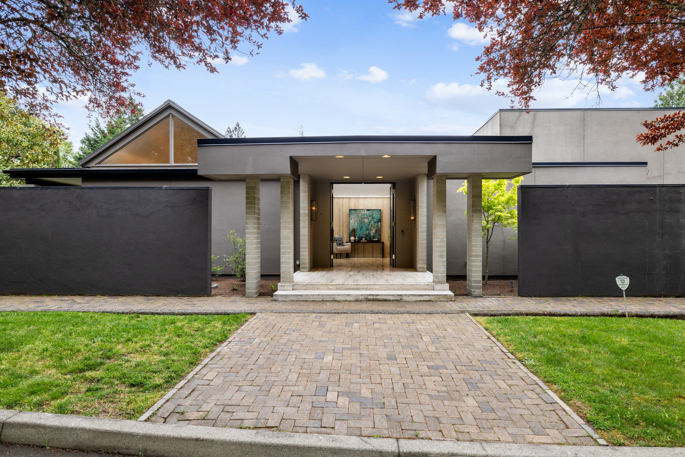A Dill Ward Group listing, a modern Portland home