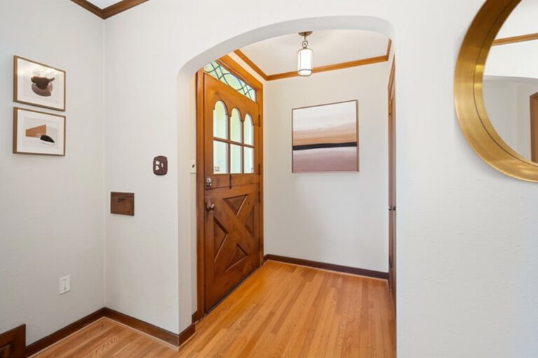 660 SW Evans St, Portland, OR 97219, photo 11
