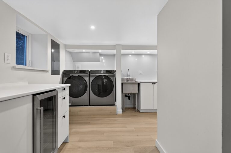 832 NE 29th Ave, Portland, OR 97232, photo 36