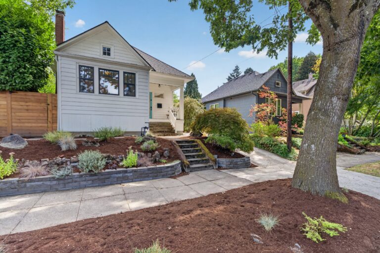 832 NE 29th Ave, Portland, OR 97232, photo 39