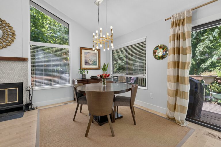 9925 SW Quail Post Rd, Portland, OR 97219, photo 13