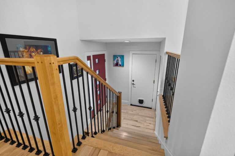 9925 SW Quail Post Rd, Portland, OR 97219, photo 30