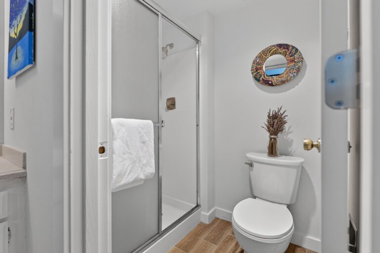 9925 SW Quail Post Rd, Portland, OR 97219, photo 44