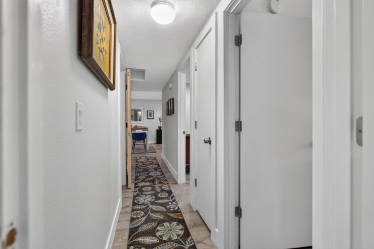 9925 SW Quail Post Rd, Portland, OR 97219, photo 46