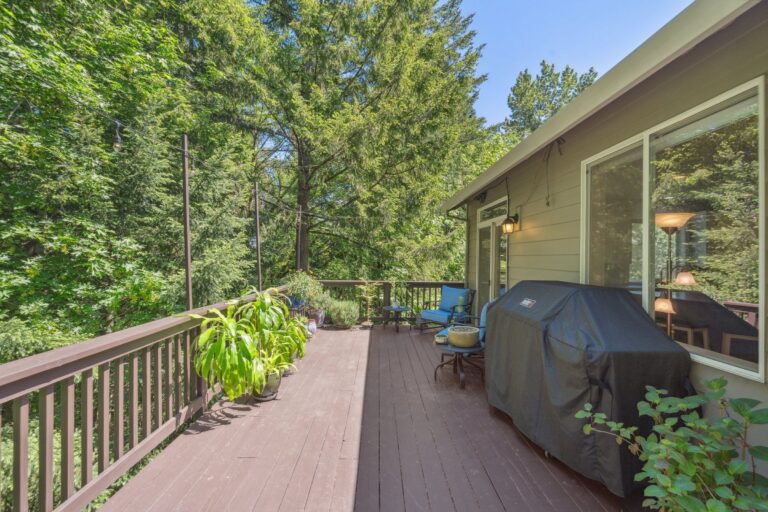 7540 SW Becky Ct, Beaverton, OR 97007, photo 12