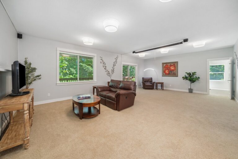 7540 SW Becky Ct, Beaverton, OR 97007, photo 20