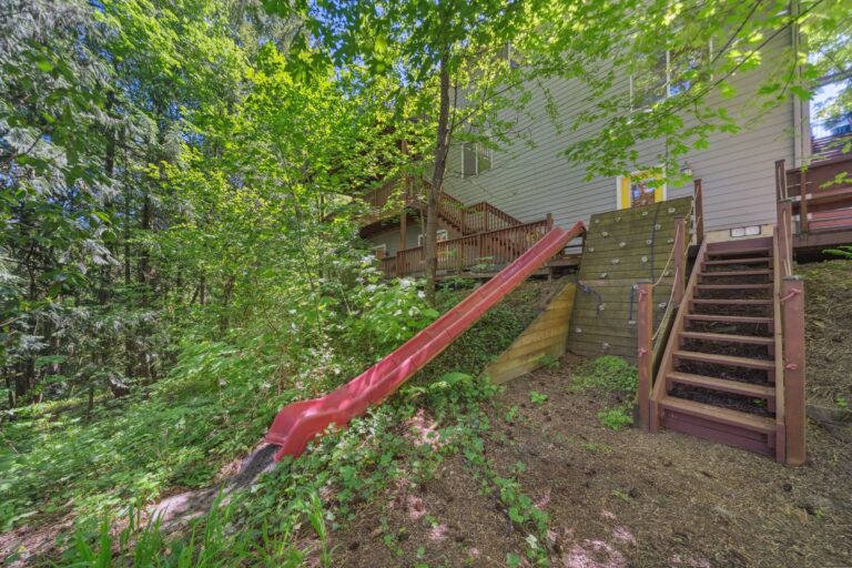 7540 SW Becky Ct, Beaverton, OR 97007, photo 37